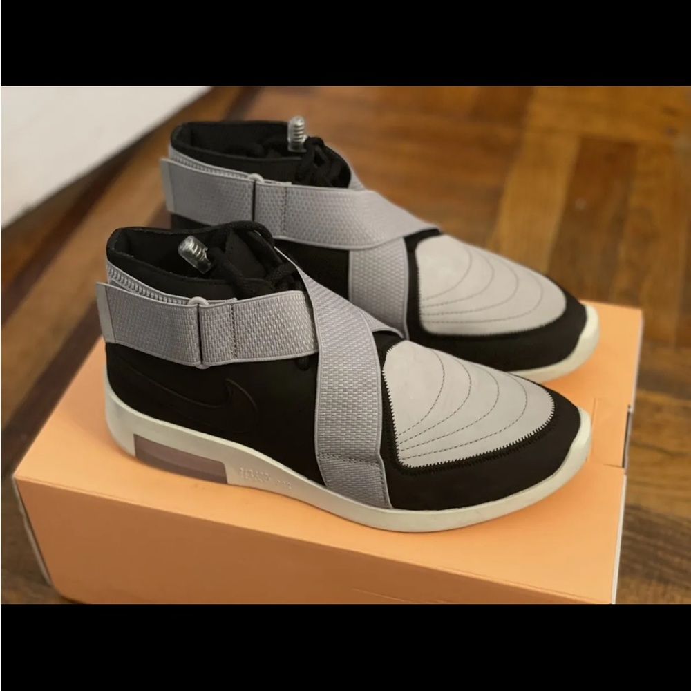 Nike Air Fear of god raid size 7.5 men’s